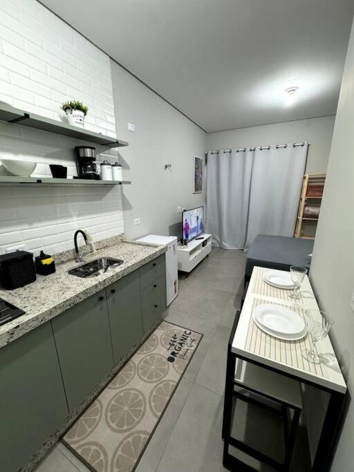 Apartamento 8- Prox Uel E Shop Catuai *