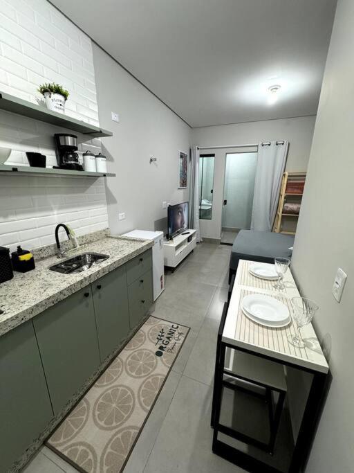 Apartamento 8- Prox Uel E Shop Catuai *